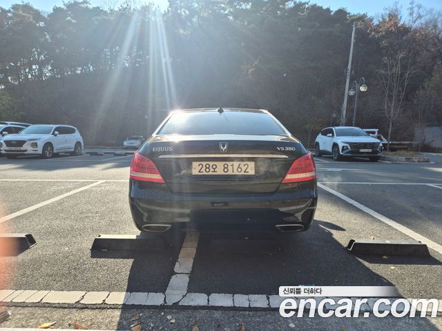 Hyundai Equus из Кореи Encar