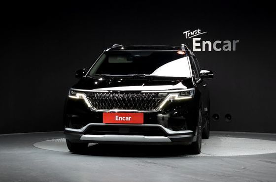 Kia Carnival 9-Seater Prestige — пробег 50 420 км — фото 3 из 5