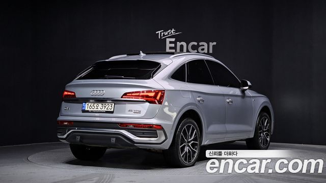 Audi Q5 45 TFSI Quattro Premium Sportback — пробег 76 309 км — фото 2 из 5
