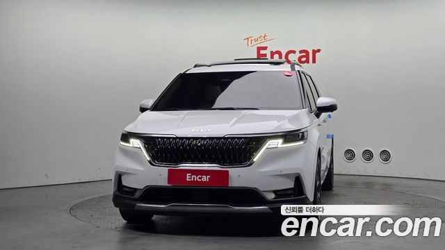 Kia Carnival 9-Seater Signature — пробег 28 597 км — фото 3 из 5