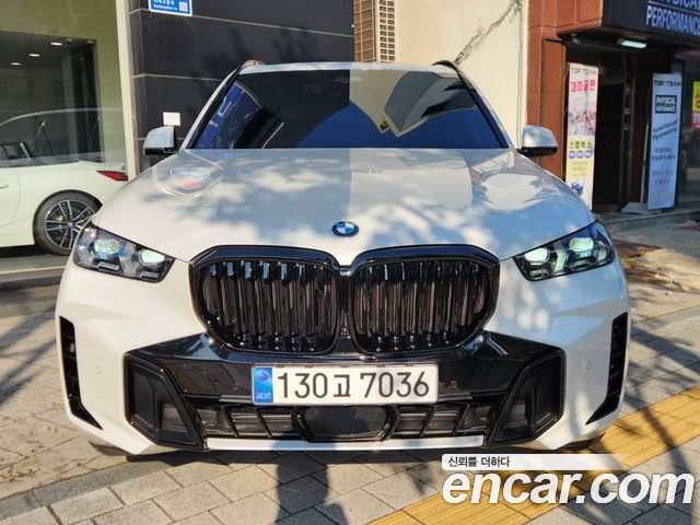 BMW X5 xDrive 40i M Sport — пробег 3 100 км — фото 1 из 5