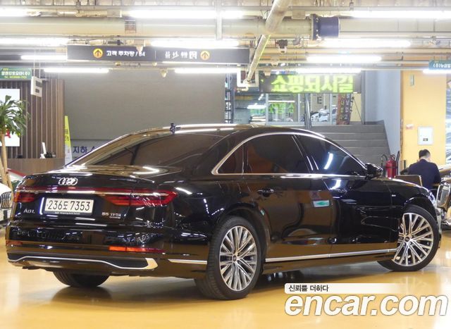 Audi A8 55 TFSI Quattro Premium LWB — пробег 29 000 км — фото 2 из 5