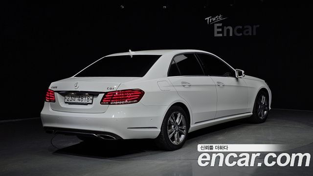 Mercedes-Benz E-Class из Кореи Encar