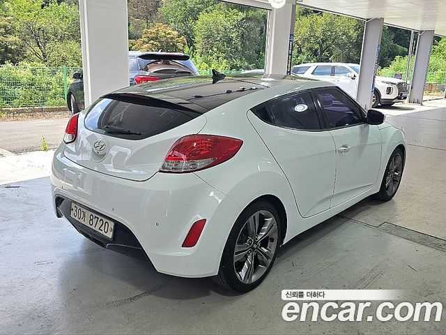 Hyundai Veloster DCT Pack — пробег 106 364 км — фото 4 из 5
