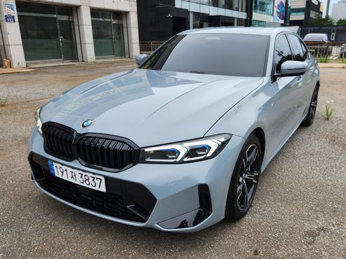 BMW 3-Series 320i M Sport — пробег 2 550 км — фото 2 из 5