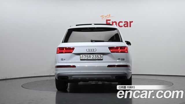 Audi Q7 45 TFSI Quattro — пробег 90 171 км — фото 4 из 5