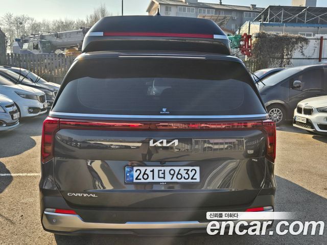 Kia Carnival Gasoline 7-Seater Hi Limousine (Special Vehicle) — пробег 40 479 км — фото 4 из 5