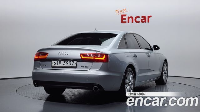 Audi A6 45 TDI Quattro C7 — пробег 233 350 км — фото 2 из 5