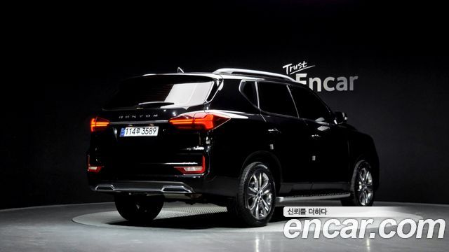 Ssangyong Rexton из Кореи Encar