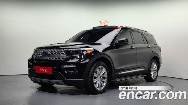 Ford Explorer 2.3 LimIted 4WD — пробег 65 865 км — фото 1 из 5