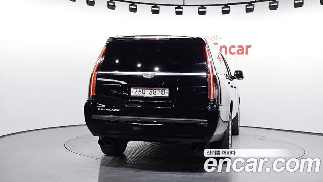 Cadillac Escalade 6.2 ESV 4th — пробег 109 342 км — фото 4 из 5