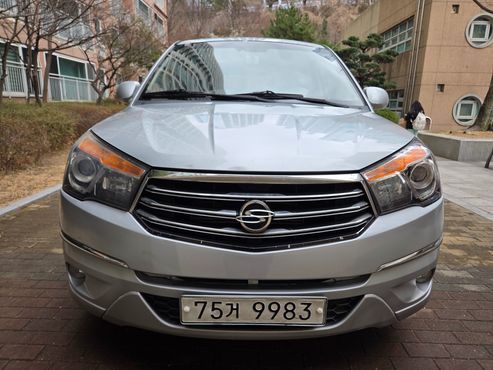 Ssangyong KORANDO 4WD LT 11-seater — пробег 188 440 км — фото 2 из 5