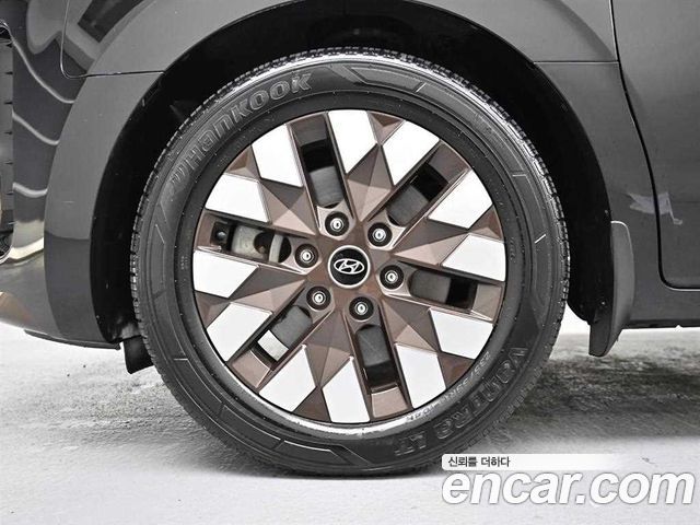Hyundai Staria из Кореи Encar