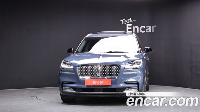 Lincoln Aviator 3.0 Reserve  AWD — пробег 80 007 км — фото 3 из 5