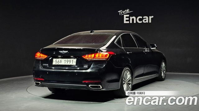 Hyundai Genesis из Кореи Encar