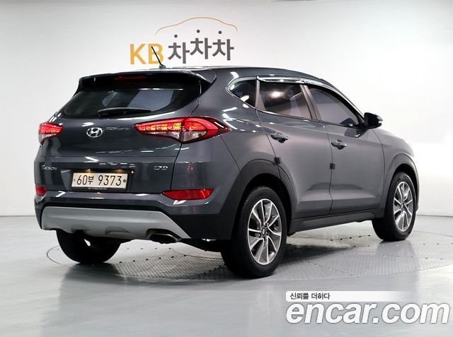 Hyundai Tucson Diesel 1.7 2WD Smart — пробег 94 571 км — фото 3 из 5