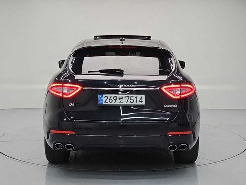 Maserati Levante 3.0 Diesel AWD GranLusso — пробег 87 901 км — фото 3 из 5