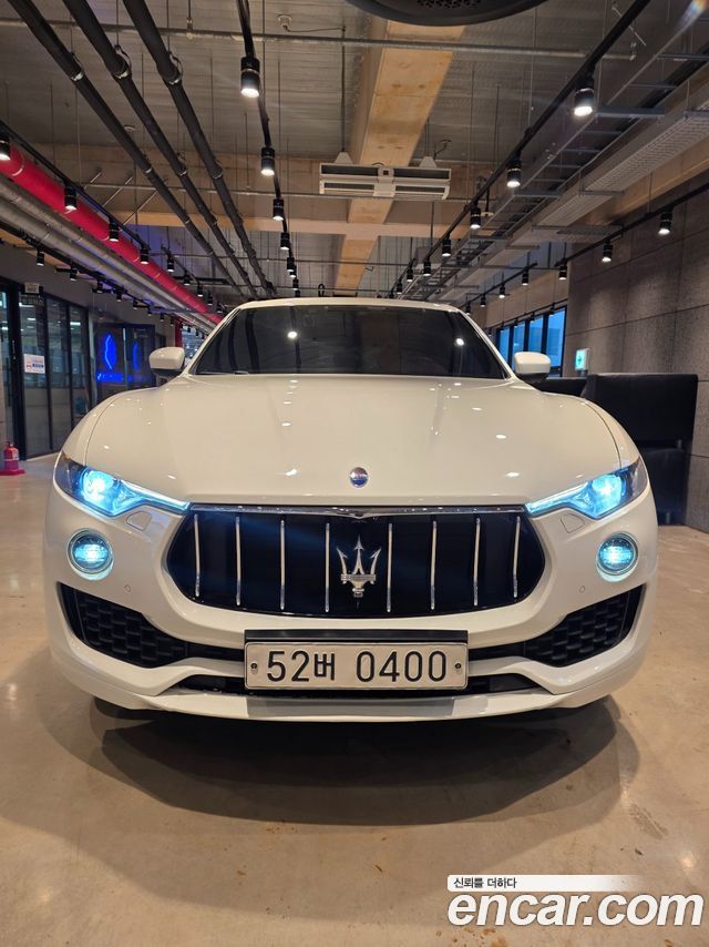 Maserati Levante из Кореи Encar