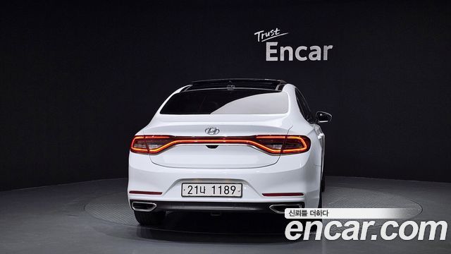 Hyundai Grandeur из Кореи Encar