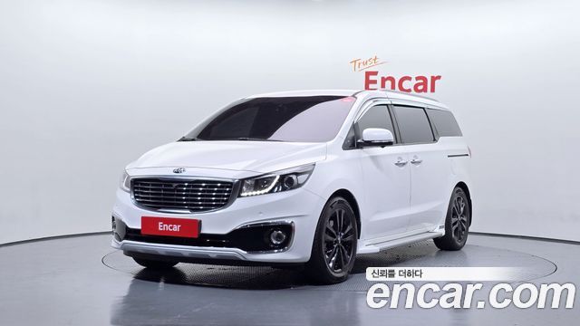Kia Carnival 9-seater Prestige — пробег 82 179 км — фото 1 из 5