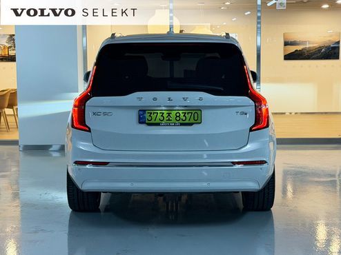 Volvo XC90 T8 Ultra Bright Hybrid — пробег 5 616 км — фото 4 из 5
