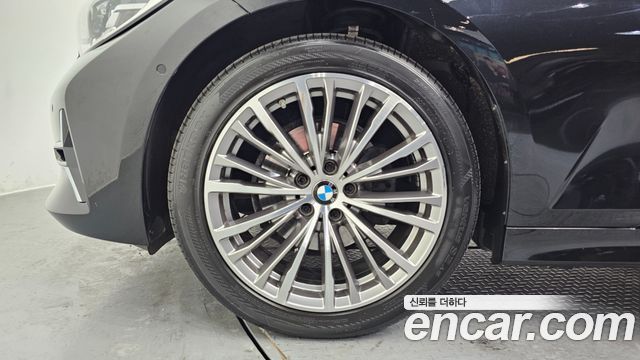 BMW 3-Series из Кореи Encar