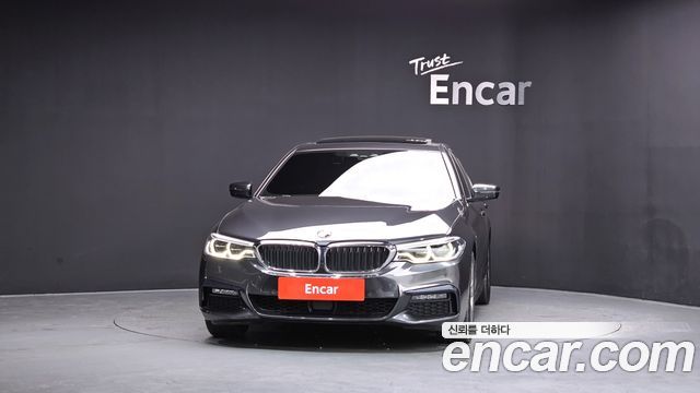 BMW 5-Series 520i M Sport — пробег 85 113 км — фото 3 из 5