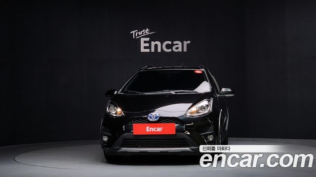 Toyota Prius из Кореи Encar