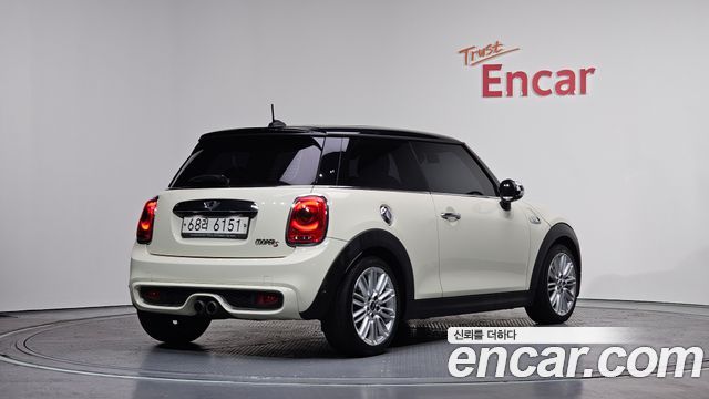Mini Cooper Standard Third Generation — пробег 101 245 км — фото 2 из 5