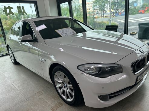 BMW 5-Series 528i xDrive — пробег 162 228 км — фото 3 из 5