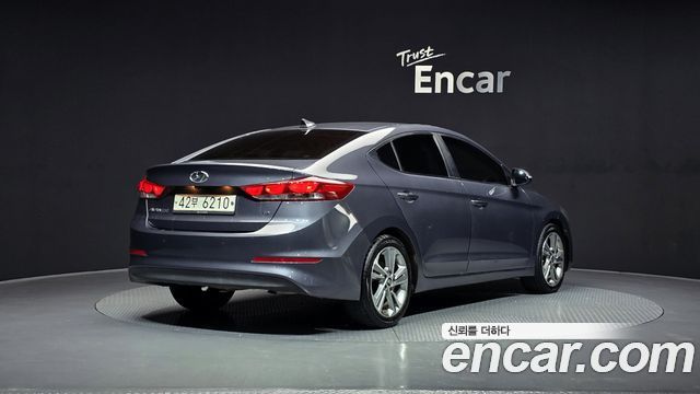 Hyundai AVANTE из Кореи Encar