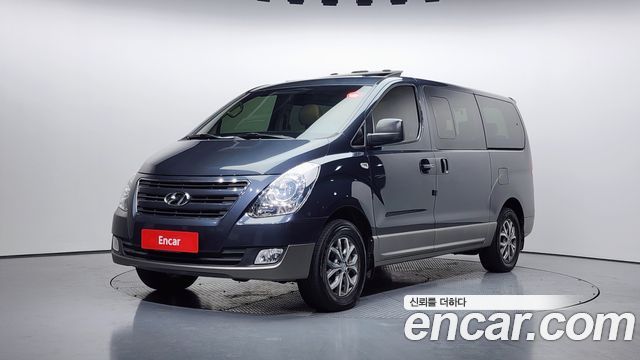 Hyundai Starex 4WD 11-Seater Wagon Modern Special — пробег 73 073 км — фото 1 из 5