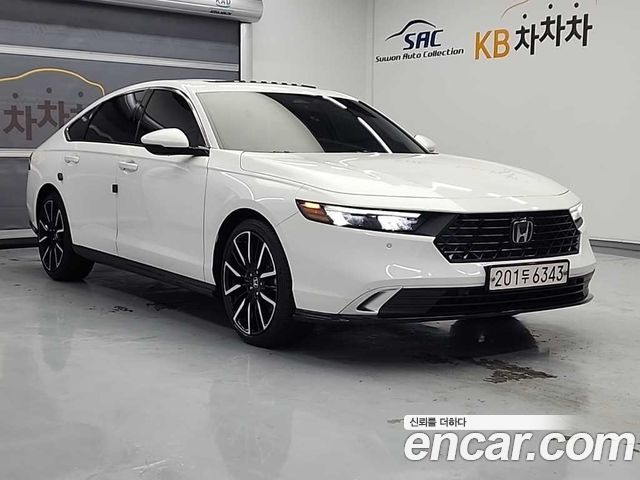 Honda Accord 2.0 Hybrid Touring — пробег 27 865 км — фото 4 из 5