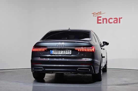 Audi A6 45 TFSI Quattro — пробег 91 150 км — фото 4 из 5