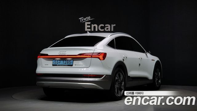 Audi e-tron из Кореи Encar