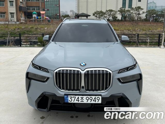 BMW X7 xDrive 40d M Sport 6STR — пробег 22 000 км — фото 1 из 5