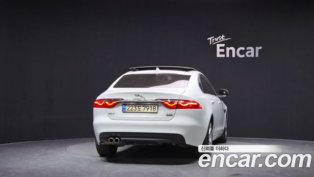 Jaguar XF из Кореи Encar
