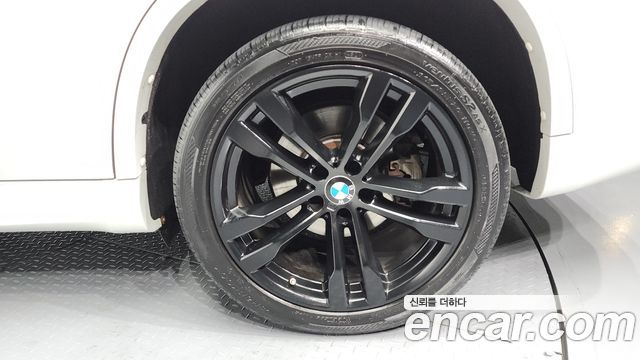 BMW X5 xDrive M50d — пробег 123 129 км — фото 5 из 5