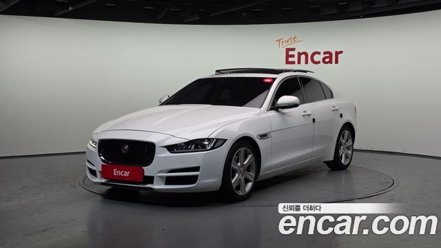 Jaguar XE 20d Portfolio — пробег 163 335 км — фото 1 из 5