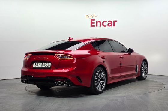 Kia Stinger 2.0 Turbo 2WD Platinum — пробег 113 328 км — фото 2 из 5