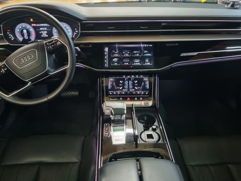 Audi A8 55 TFSI Quattro LWB — пробег 84 000 км — фото 5 из 5