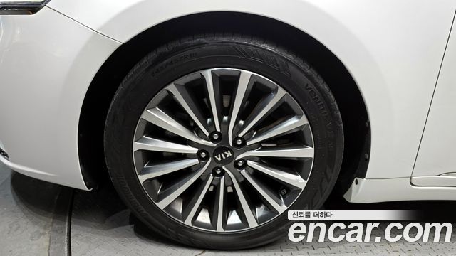 Kia K7 из Кореи Encar