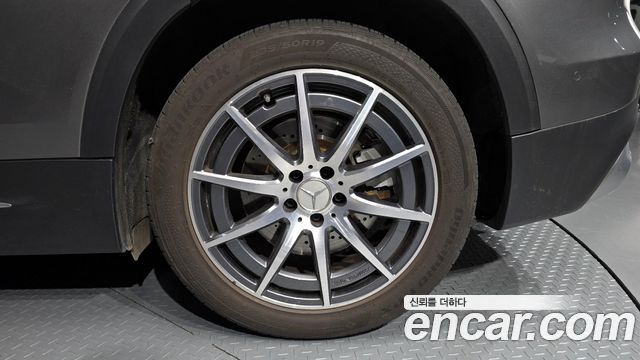 Mercedes-Benz GLB-Class из Кореи Encar