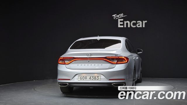 Hyundai Grandeur из Кореи Encar