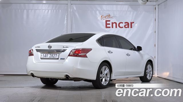 Nissan Altima из Кореи Encar