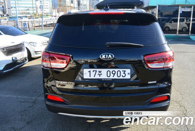 Kia Sorento Diesel 2.0 2WD Noblesse — пробег 157 221 км — фото 4 из 5