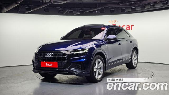 Audi Q8 45 TDI Quattro Premium — пробег 45 199 км — фото 1 из 5
