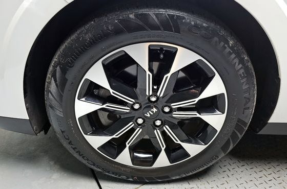 Kia Carnival 9-Seater Signature — пробег 23 566 км — фото 5 из 5