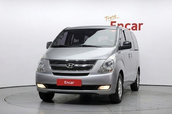 Hyundai Starex 12-Seater Wagon CVX Luxury — пробег 160 778 км — фото 3 из 5