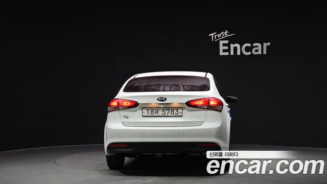 Kia K3 Deluxe — пробег 8 575 км — фото 4 из 5